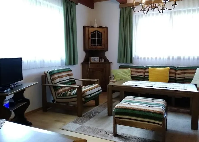 Lissis Alpennest * Gosau