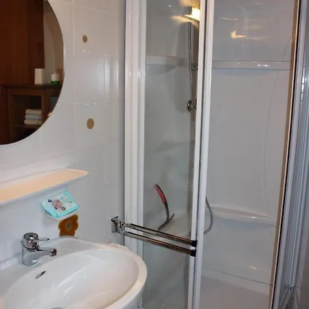 Lissis Alpennest 고사우